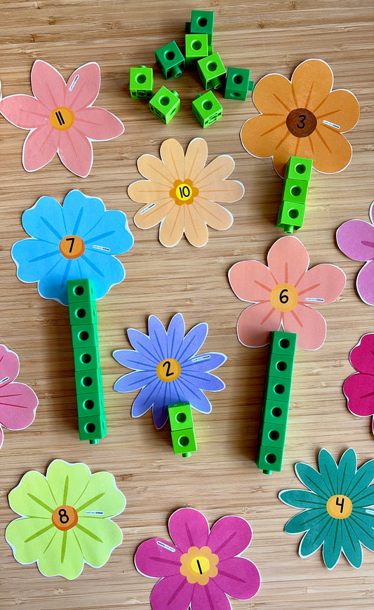 Ajoute des tiges aux fleurs - Printemps et insectes