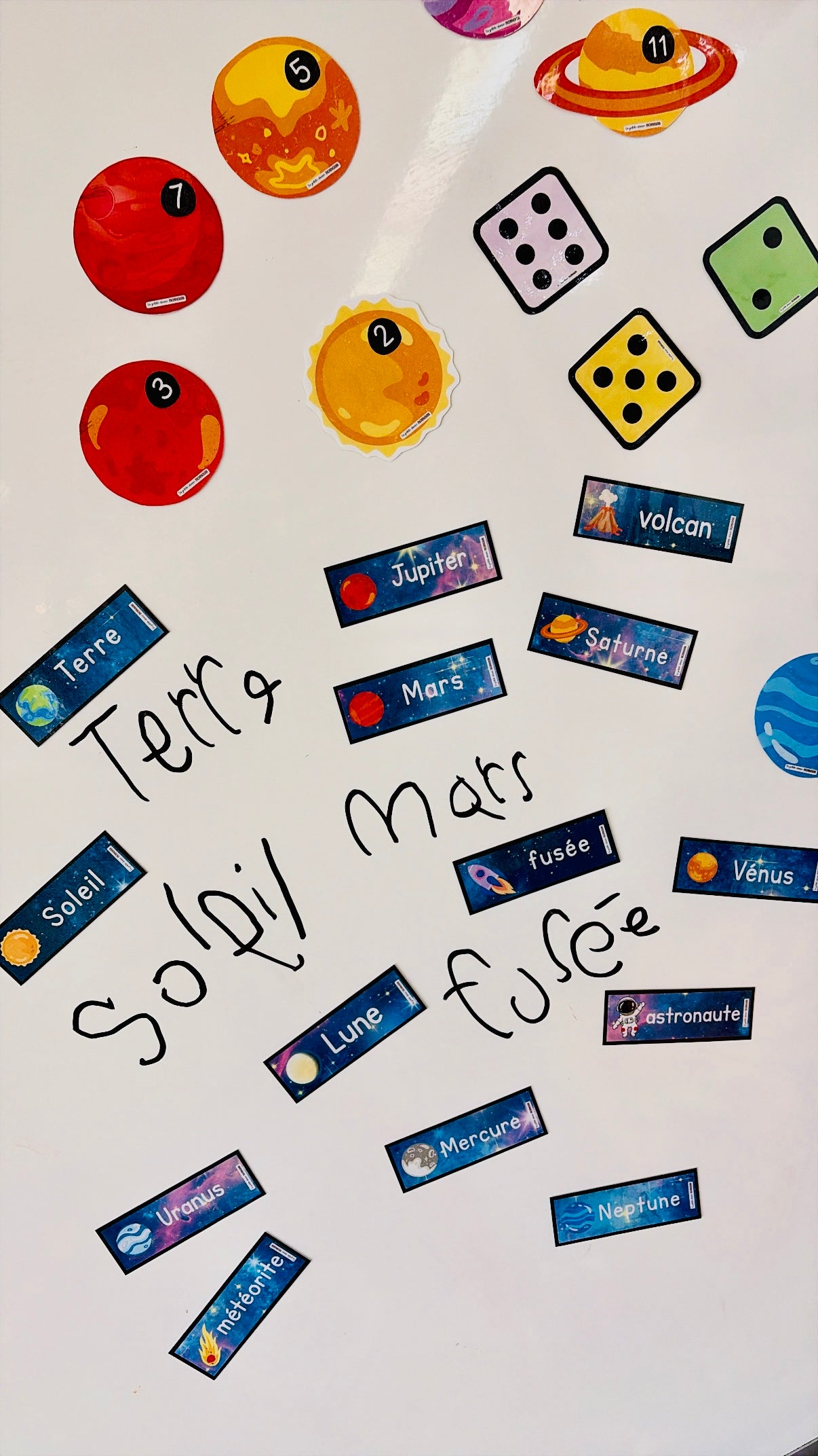 Mini-mots imagés à écrire - Espace