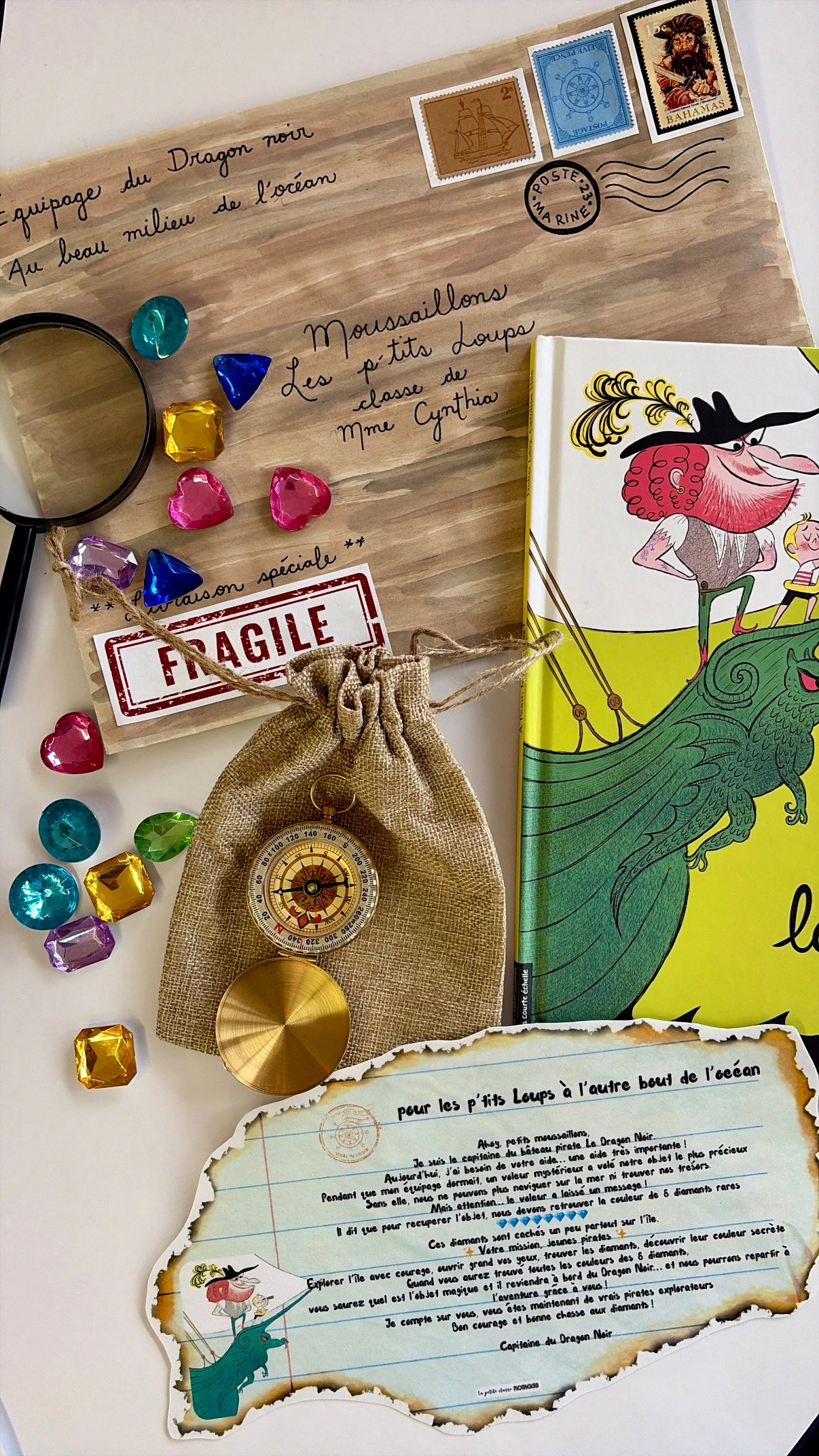 Chasse aux bijoux - Pirates et océan