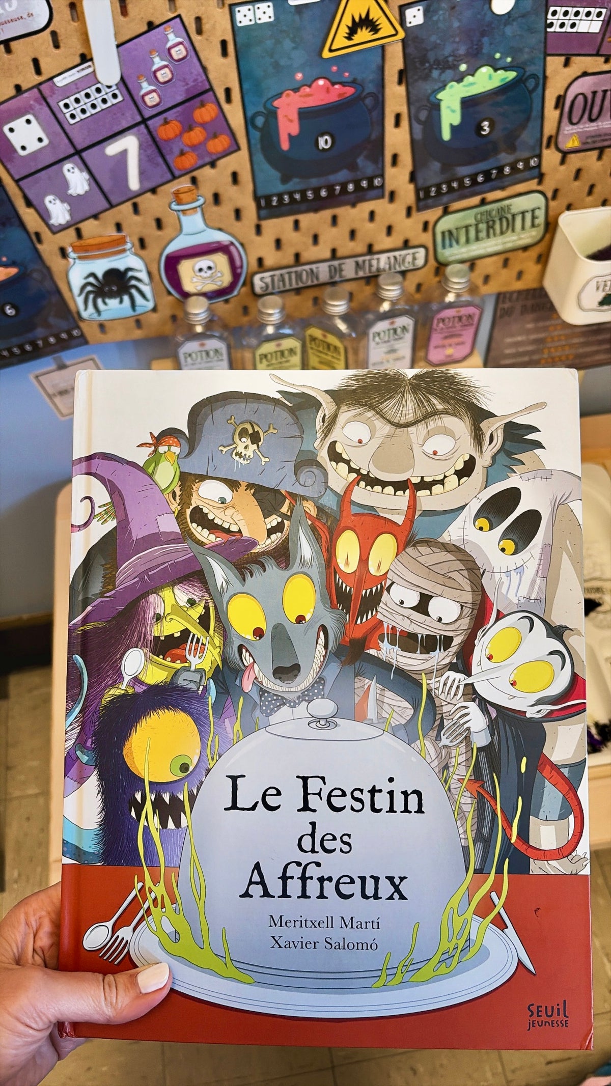 Restaurant des affreux - Coin symbolique Halloween